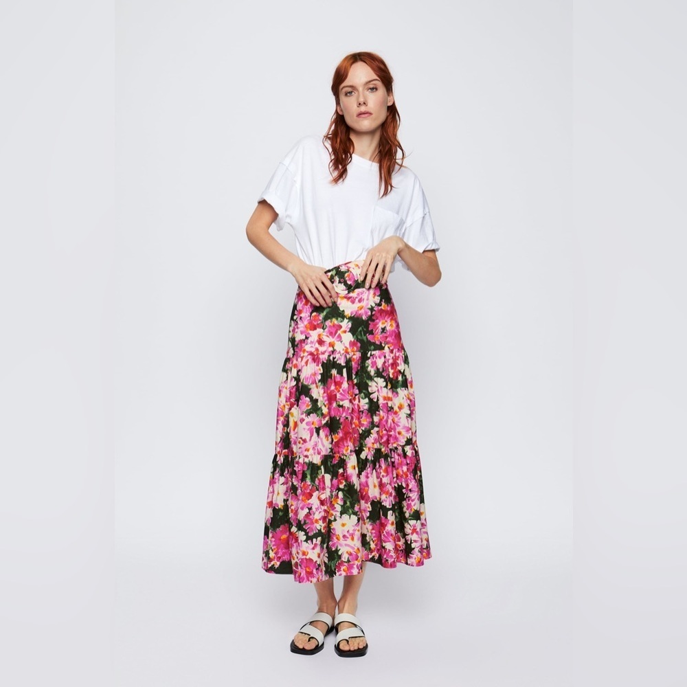 ZARA Belted Print Skirt Size M